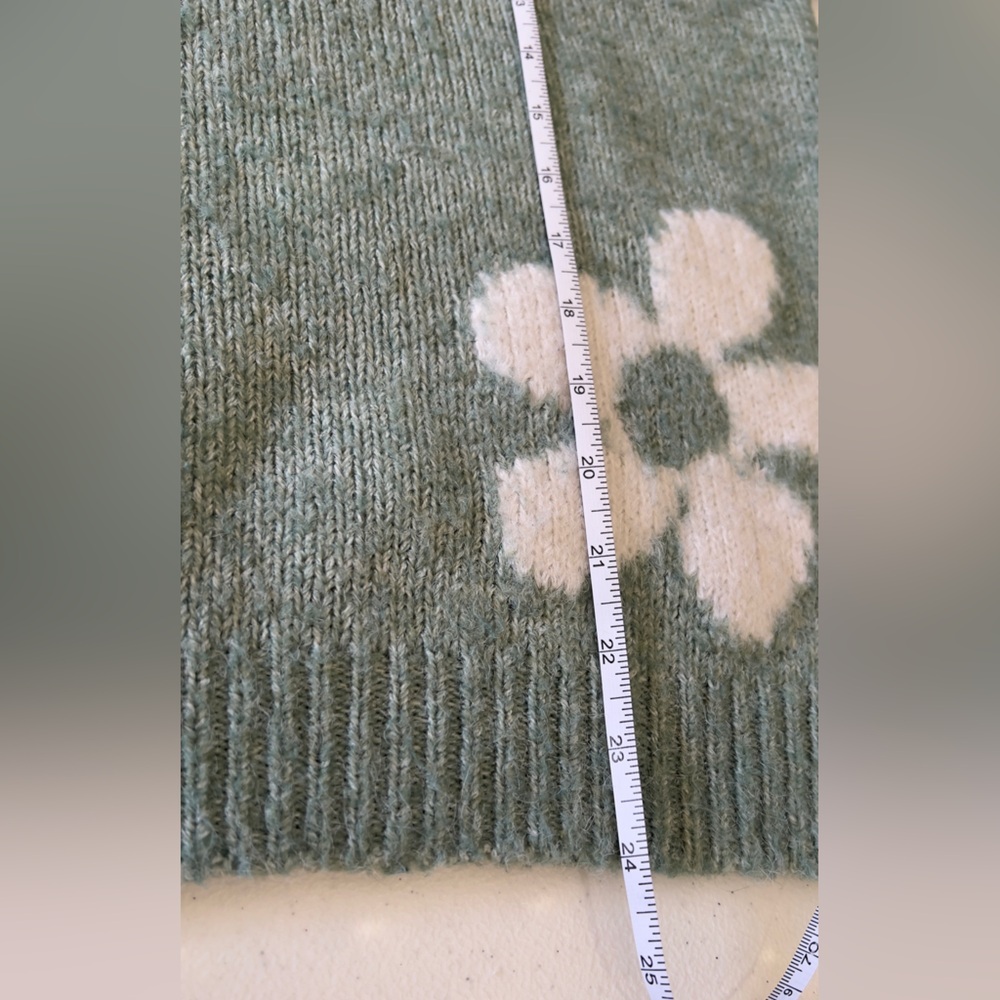 Anthropology Little Lies Daisy Knitted Sweater - Picture 12 of 13